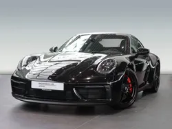 Porsche 911 Carrera 4 GTS