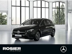 Schwarz / nachtschwarz Gebraucht 2025 Mercedes B200 Van / Kleinbus | 41.240 € (Teuer)