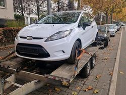 Weiß Gebraucht 2009 Ford Fiesta | 2.490 € (Teuer)