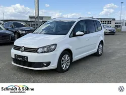Weiß Gebraucht 2012 VW Touran Highline Van / Kleinbus | 8.490 € (Fairer Preis)