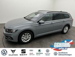 Grau Gebraucht 2024 VW Passat Business Kombi | 35.700 €
