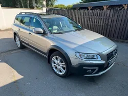 Beige Gebraucht 2016 Volvo XC70 SUV | 24.500 €