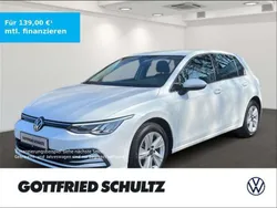 Oryxwhite perlmutteffekt Gebraucht 2020 VW Golf VIII Life Limousine | 17.790 € (Guter Preis)