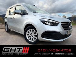 Silber Gebraucht 2022 Mercedes T180 Edition Van / Kleinbus | 26.990 € (Fairer Preis)