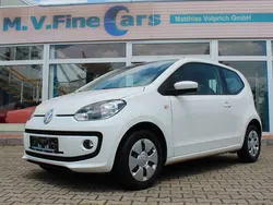 Weiß Gebraucht 2013 VW up! move up! Kleinwagen | 4.400 € (Guter Preis)