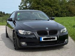Schwarz Gebraucht 2007 BMW 320 Performance Coupé | 9.250 € (Etwas zu teuer)