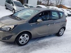 Grau Gebraucht 2010 Opel Meriva Innovation Van / Kleinbus | 3.500 € (Guter Preis)