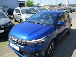 Blau Gebraucht 2023 Dacia Logan Comfort Limousine | 16.490 € (Fairer Preis)