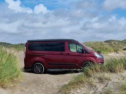 Rot Gebraucht 2021 Ford Transit Nugget Van / Kleinbus | 54.900 €