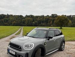 Grau Gebraucht 2020 Mini Countryman SUV | 21.000 €