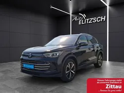Schwarz Gebraucht 2024 VW Tiguan Elegance SUV | 47.590 €