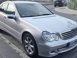 Silber Gebraucht 2005 Mercedes C200 Limousine | 3.299 € (Guter Preis)