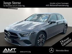 Grau Gebraucht 2024 Mercedes A200 Advanced Limousine | 28.900 € (Fairer Preis)