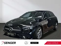 Schwarz Gebraucht 2023 Mercedes A200 AMG line Limousine | 32.220 € (Fairer Preis)