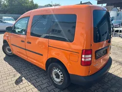 Orange Gebraucht 2011 VW Caddy Van / Kleinbus | 3.700 € (Fairer Preis)