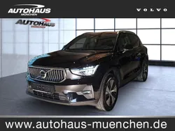 Onyx black (metallic) Gebraucht 2023 Volvo XC40 Plus SUV | 33.990 € (Fairer Preis)