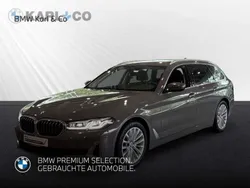 Grau Gebraucht 2022 BMW 520 Luxury Line Kombi | 29.998 € (Fairer Preis)
