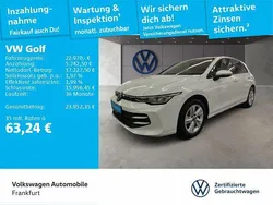 Weiß Gebraucht 2024 VW Golf VIII Life Limousine | 22.970 € (Guter Preis)