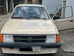 Beige Gebraucht 1984 Opel Kadett S Coupé | 4.500 €