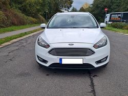 Weiß Gebraucht 2015 Ford Focus Trend Kombi | 4.250 € (Fairer Preis)
