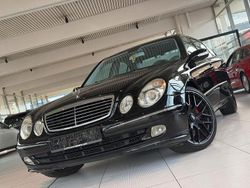 Schwarz Gebraucht 2002 Mercedes E500 Limousine | 6.991 € (Fairer Preis)
