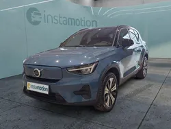 Blau Gebraucht 2023 Volvo XC40 Plus SUV | 35.799 € (Etwas zu teuer)