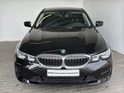 Schwarz Gebraucht 2022 BMW 318 Limousine | 25.949 € (Superpreis)