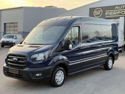 Blau Gebraucht 2023 Ford Transit Trend Van / Kleinbus | 27.990 € (Fairer Preis)