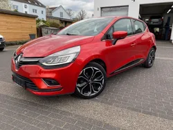 Rot Gebraucht 2017 Renault Clio IV Intens Kleinwagen | 10.990 € (Fairer Preis)