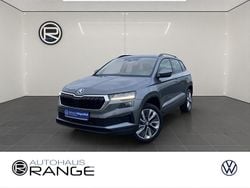 Graphitegrau metallic Gebraucht 2023 Skoda Karoq Style SUV | 27.980 € (Guter Preis)