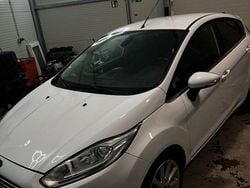Weiß Gebraucht 2017 Ford Fiesta ST-Line Kleinwagen | 7.699 € (Guter Preis)