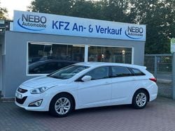 Weiß Gebraucht 2014 Hyundai i40 Edition Kombi | 7.500 € (Guter Preis)