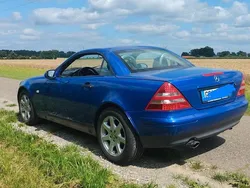 Blau Gebraucht 1998 Mercedes SLK200 Cabrio | 3.550 € (Guter Preis)