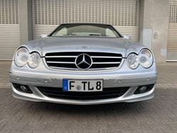 Silber Gebraucht 2005 Mercedes CLK220 Avantgarde Coupé | 4.300 € (Teuer)