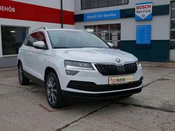 Weiß Gebraucht 2020 Skoda Karoq Style SUV | 20.990 € (Guter Preis)
