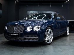 Blau Gebraucht 2014 Bentley Flying Spur Limousine | 79.900 €