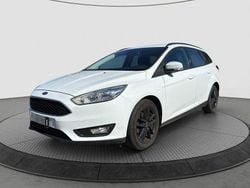 Weiss Gebraucht 2016 Ford Focus Kombi | 8.997 € (Superpreis)