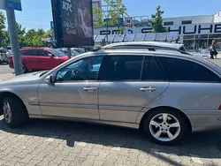 Silber Gebraucht 2005 Mercedes C220 Avantgarde Kombi | 1.700 € (Etwas zu teuer)