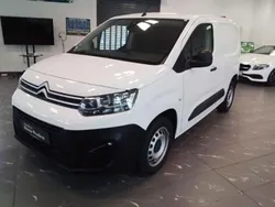 Polarweiss Gebraucht 2022 Citroën Berlingo Van / Kleinbus | 17.890 €