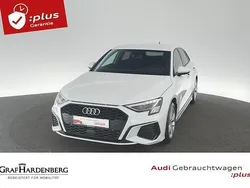 Gletscherweiß metallic Gebraucht 2024 Audi A3 S-Line | 32.990 € (Guter Preis)