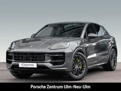Grau Gebraucht 2022 Porsche Cayenne S E-Hybrid SUV | 145.900 €