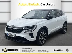 Perlmuttweiß metallic, black Gebraucht 2025 Renault Austral Techno SUV | 39.950 € (Teuer)