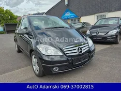 Schwarz Gebraucht 2012 Mercedes A180 Avantgarde Van / Kleinbus | 12.980 € (Fairer Preis)