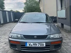 Silber Gebraucht 1999 Mazda 323F Edition Limousine | 2.500 € (Etwas zu teuer)