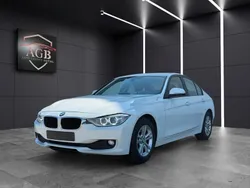 Weiß Gebraucht 2012 BMW 320 Comfort Edition Limousine | 8.990 € (Fairer Preis)