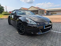 Schwarz Gebraucht 2010 Nissan 370Z Pack Cabrio | 20.750 €