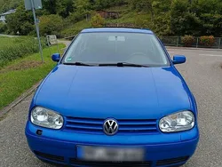 Blau Gebraucht 2001 VW Golf IV Highline Kombi | 1.800 € (Fairer Preis)