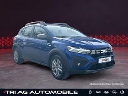 Blau Gebraucht 2023 Dacia Sandero Expression Limousine | 15.970 €