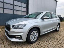 Silber Neu 2025 Skoda Fabia Kleinwagen | 18.990 € (Guter Preis)