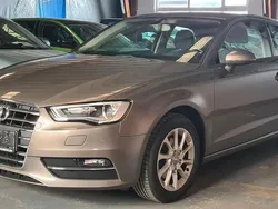 Grau Gebraucht 2015 Audi A3 Attraction Limousine | 11.499 € (Fairer Preis)